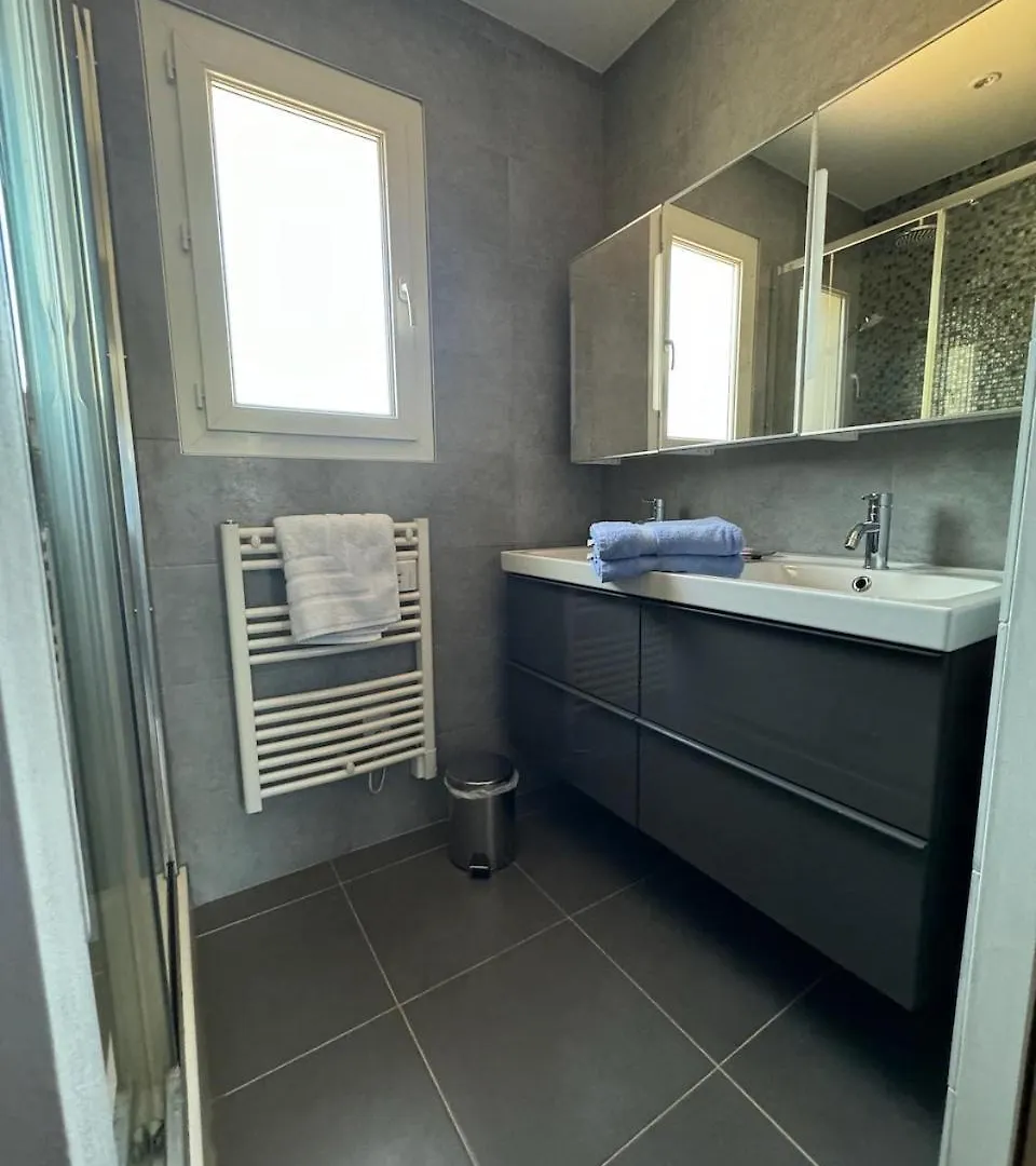 Villa Toscana - 6 Personnes - Full Clim, Piscine Et Criques 300M A Pied Bandol