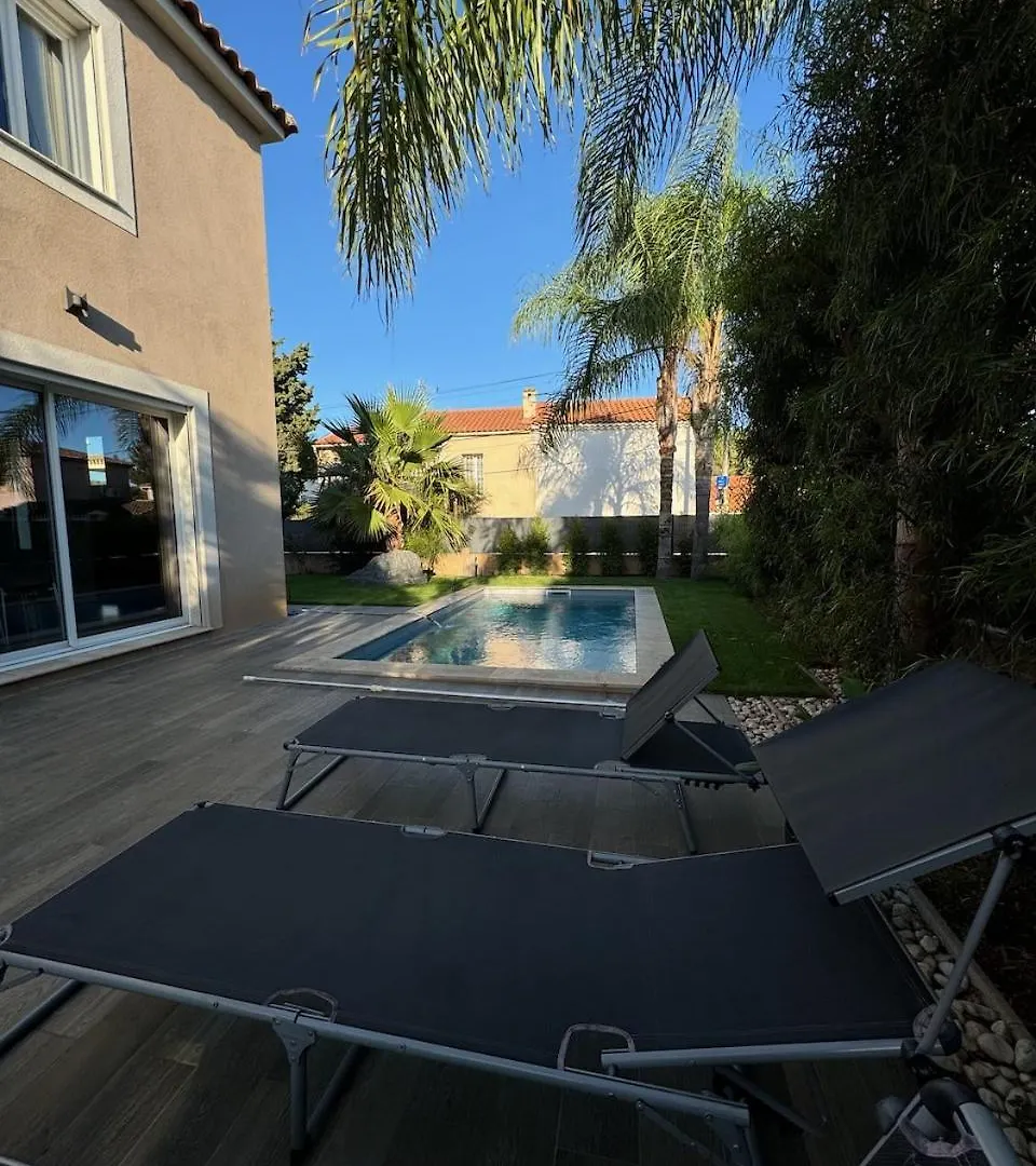 Villa Toscana - 6 Personnes - Full Clim, Piscine Et Criques 300M A Pied Bandol 0*,